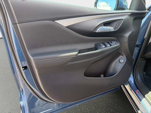 New 2026 Buick Envista Sport Touring FWD image 17
