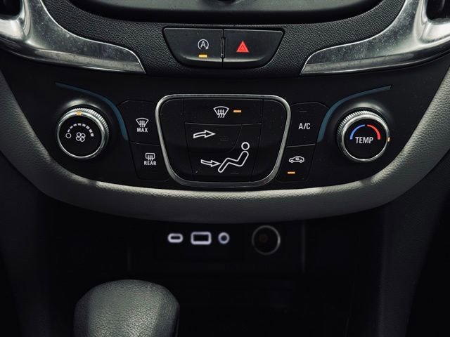 Used 2024 Chevrolet Equinox LT image 30