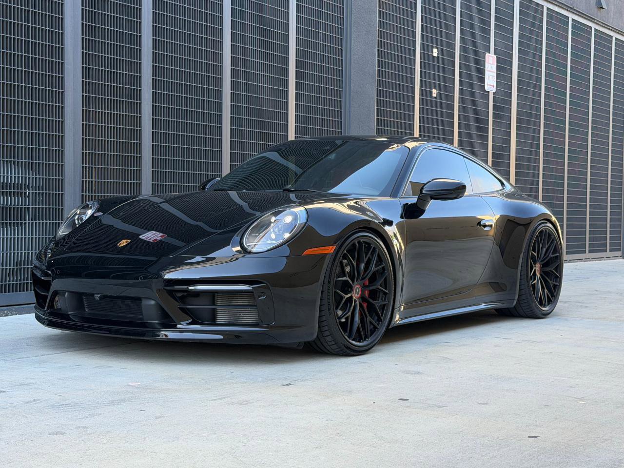 Used 2022 Porsche 911 Carrera S RWD image 59