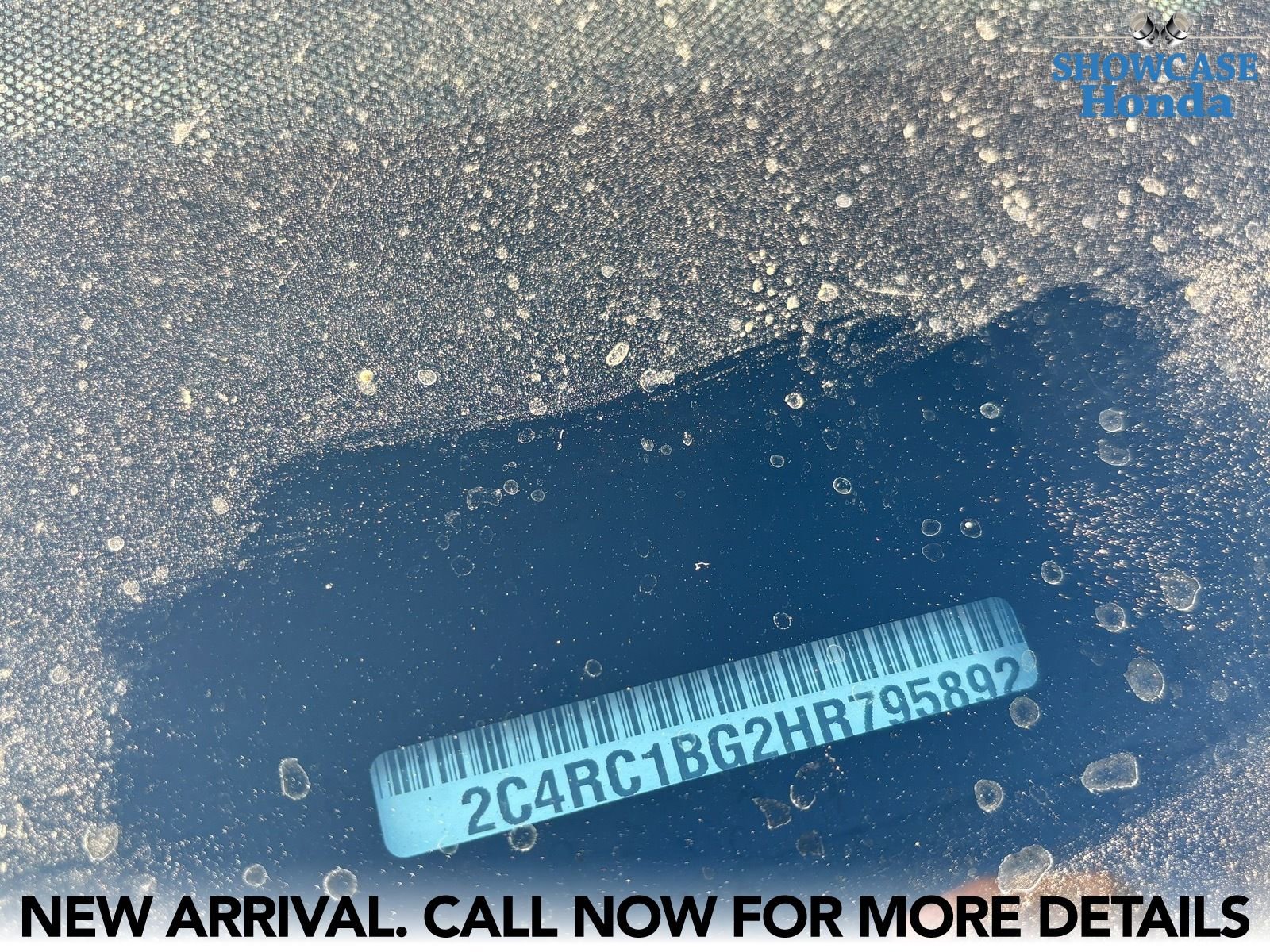 Used 2017 Chrysler Pacifica Touring Plus w/ Tire & Wheel Group image 15