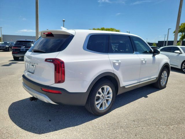Used 2022 Kia Telluride LX AWD/4WD image 7
