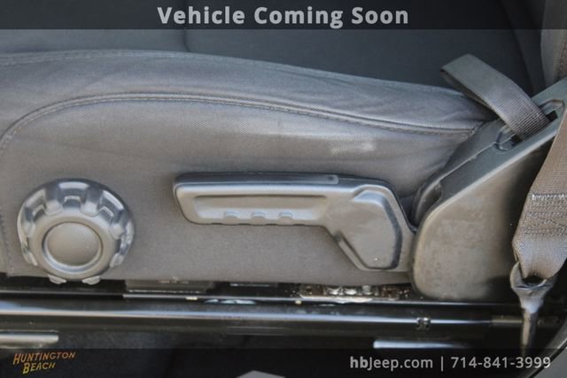 Used 2023 Jeep Wrangler Sport image 26