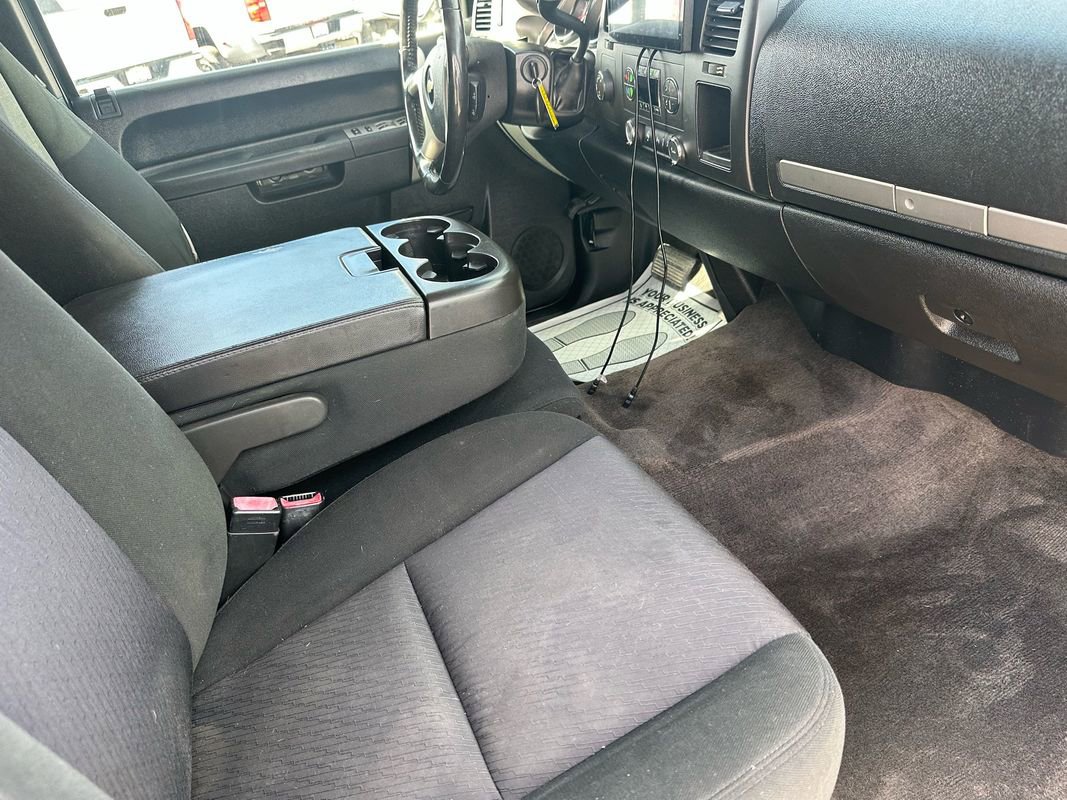 Used 2010 Chevrolet Silverado 1500 LT w/ Power Pack Plus AWD/4WD image 17