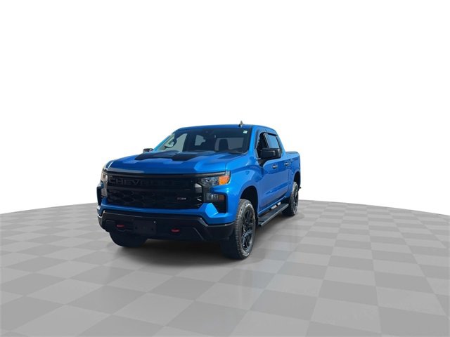 Used 2022 Chevrolet Silverado 1500 Custom Trail Boss w/ LPO, Dark Essentials Package image 3