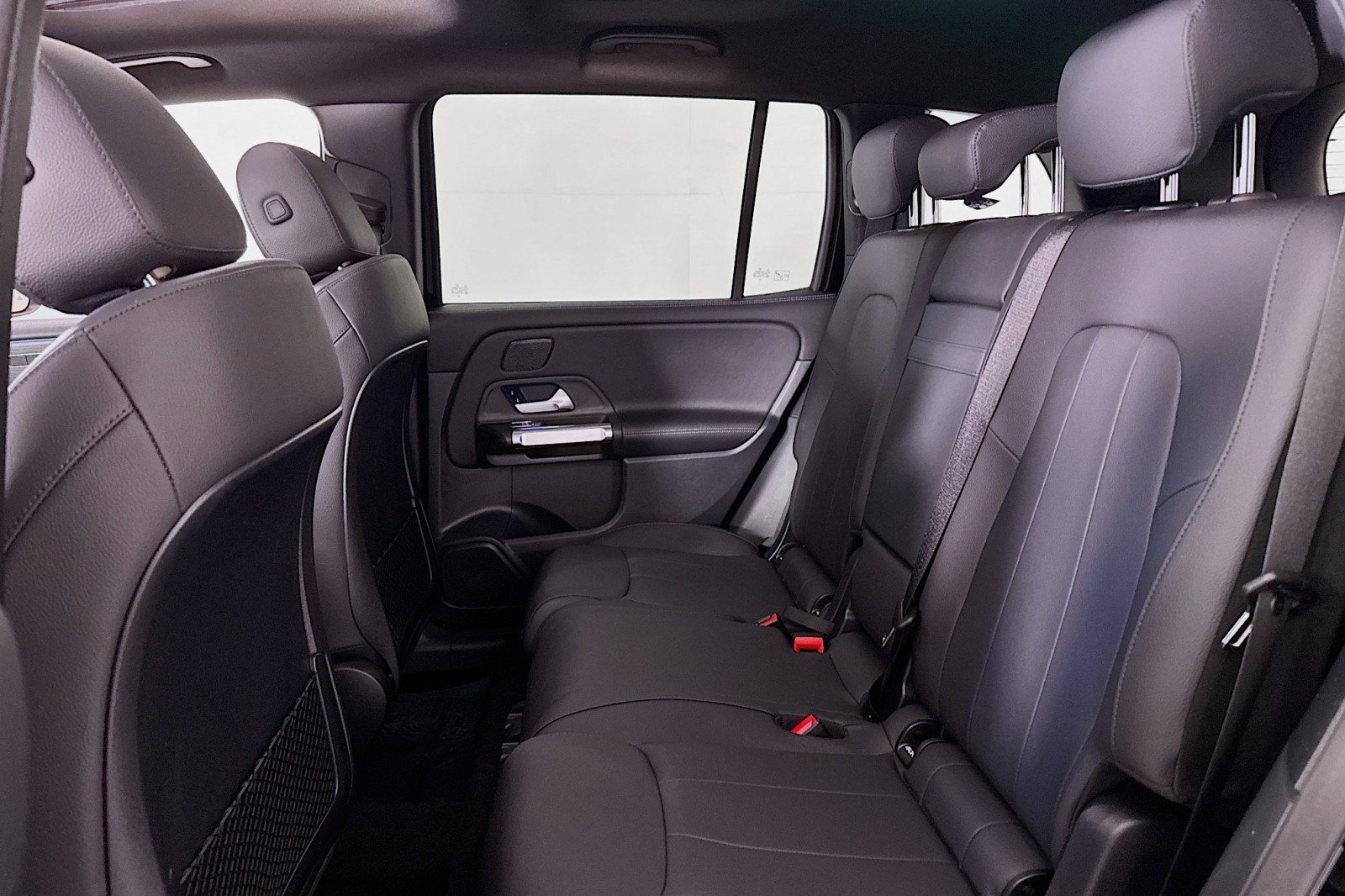 Certified 2026 Mercedes-Benz GLB 250 image 9