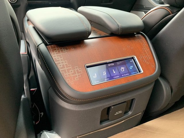 New 2027 Lincoln Navigator Black Label AWD/4WD image 18