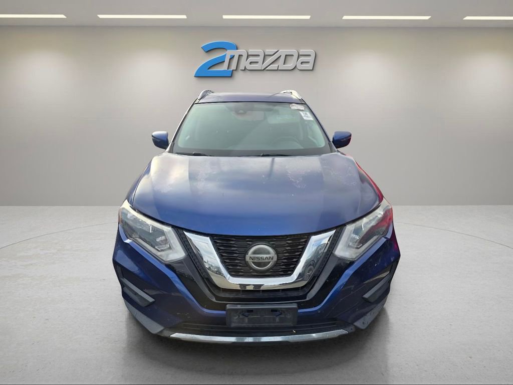 Used 2019 Nissan Rogue SV image 6