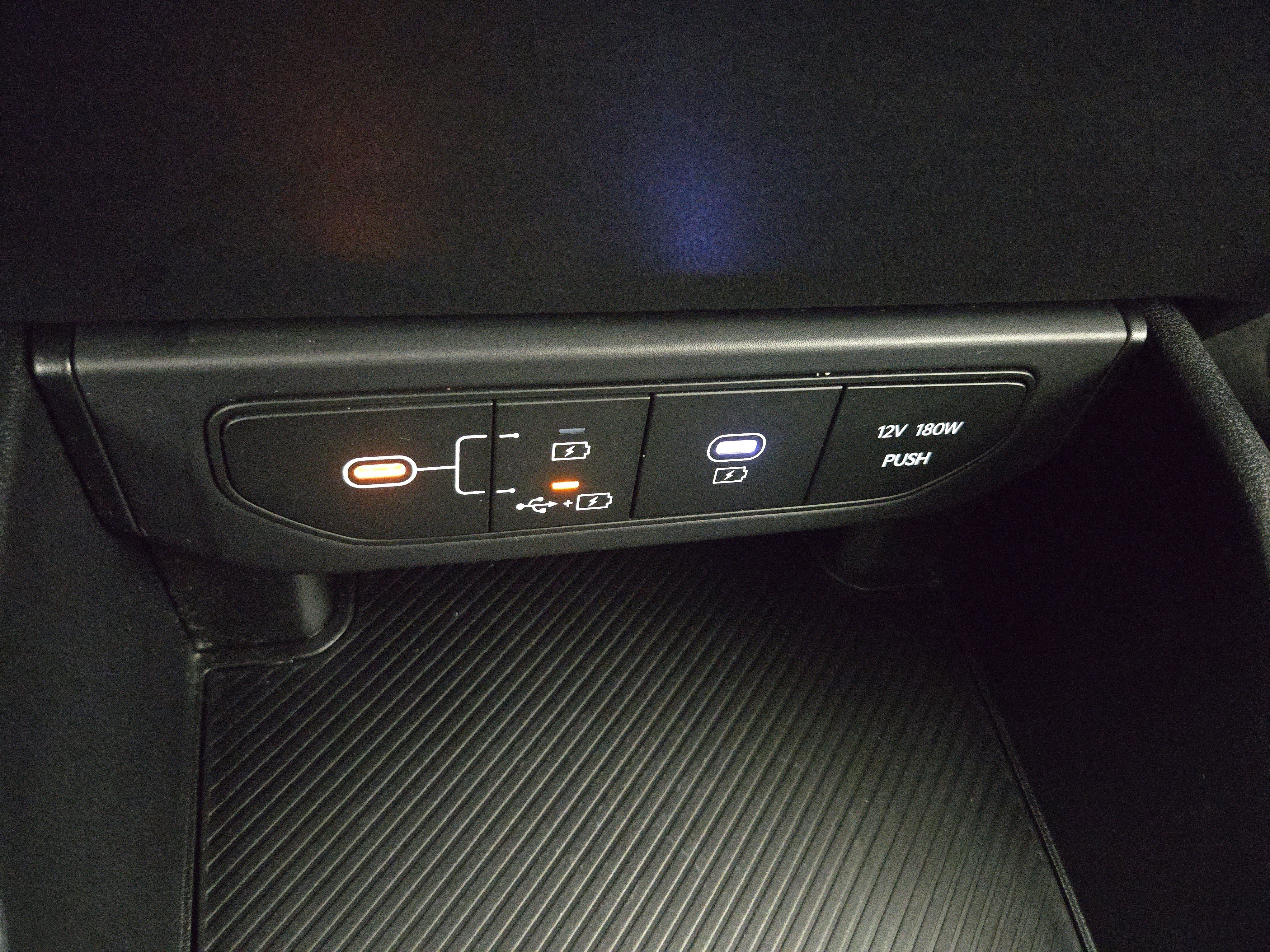 Used 2025 Kia K4 LXS image 25