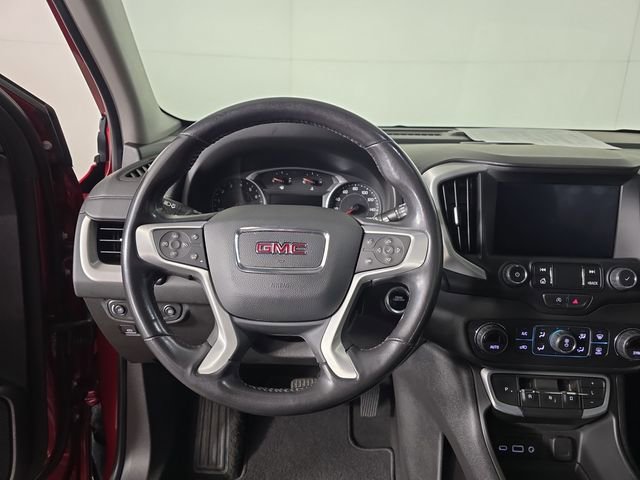 Used 2022 GMC Terrain SLT w/ Infotainment Package II AWD/4WD image 10