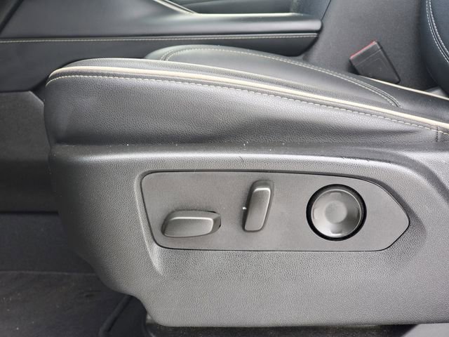 Certified 2024 GMC Yukon SLT image 9