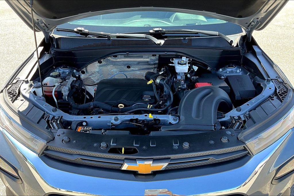 Used 2022 Chevrolet TrailBlazer LS image 32