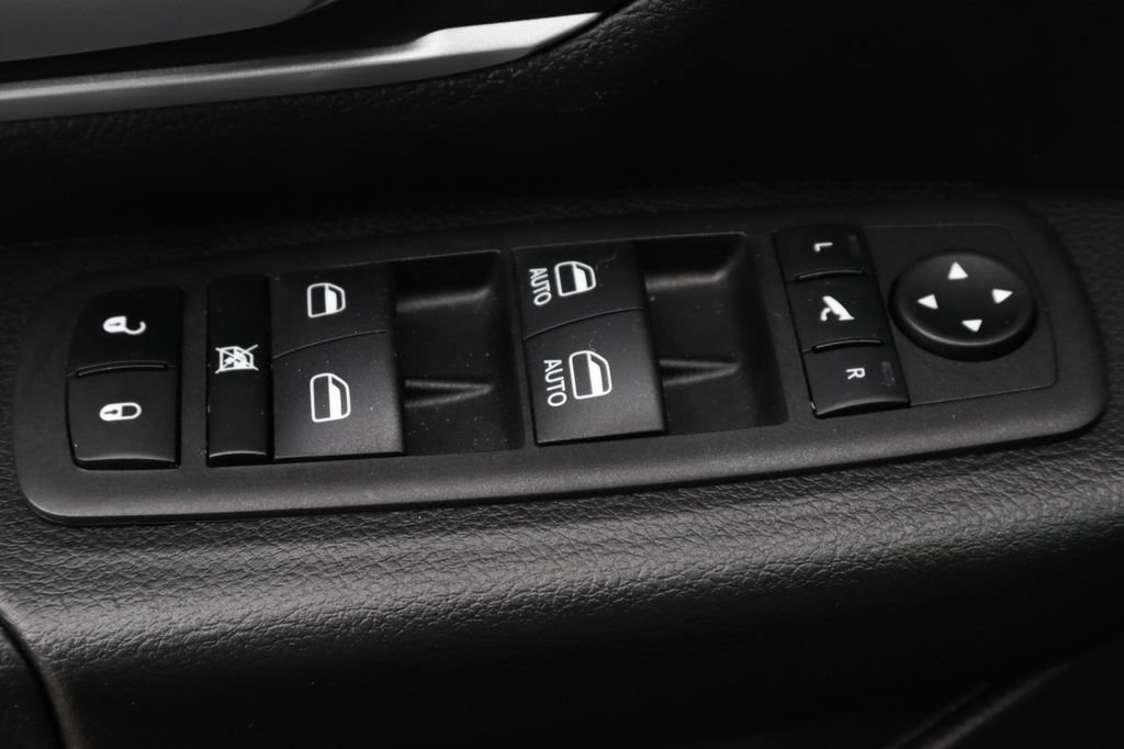 Used 2023 RAM 1500 Lone Star RWD image 19