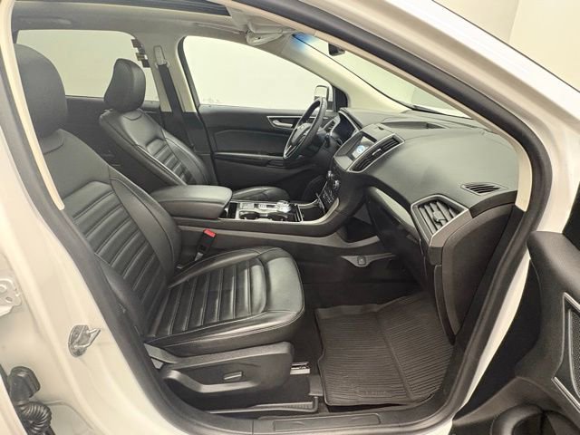 Used 2020 Ford Edge SEL w/ Convenience Package image 34