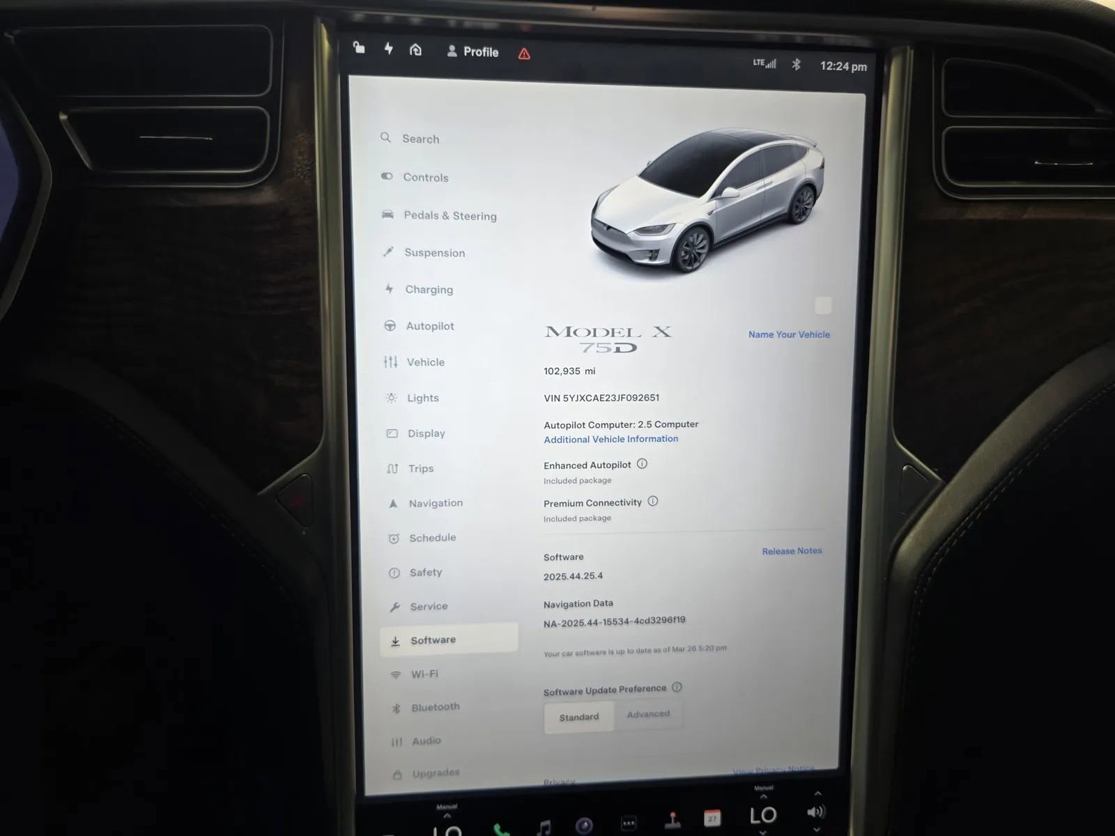 Used 2018 Tesla Model X image 15