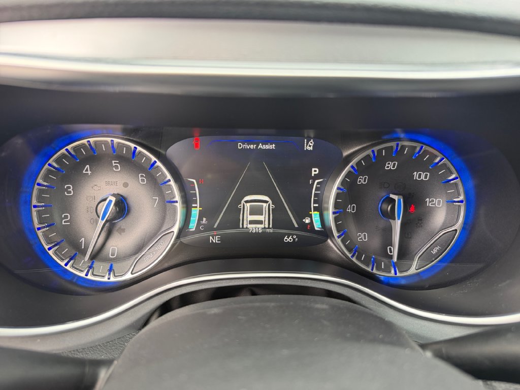 Used 2026 Chrysler Pacifica Limited w/ Uconnect Theater Family Group AWD/4WD image 26