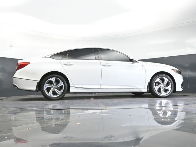 Used 2019 Honda Accord EX image 33