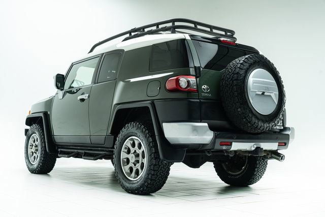 Used 2014 Toyota FJ Cruiser 4WD w/ Upgrade Package image 17