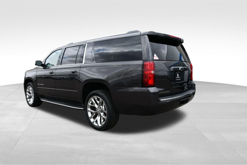 Used 2018 Chevrolet Suburban Premier AWD/4WD image 5