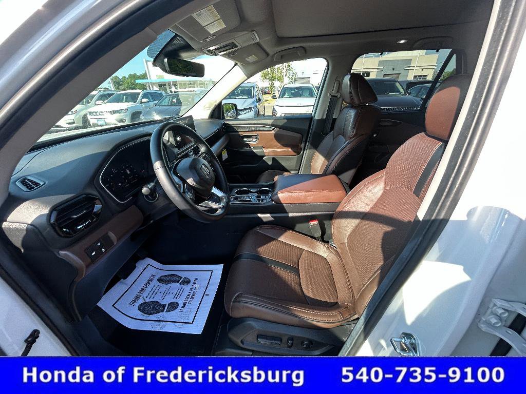 Certified 2025 Honda Pilot Elite image 16