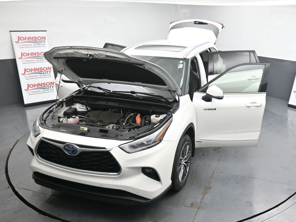 Used 2020 Toyota Highlander Limited image 26