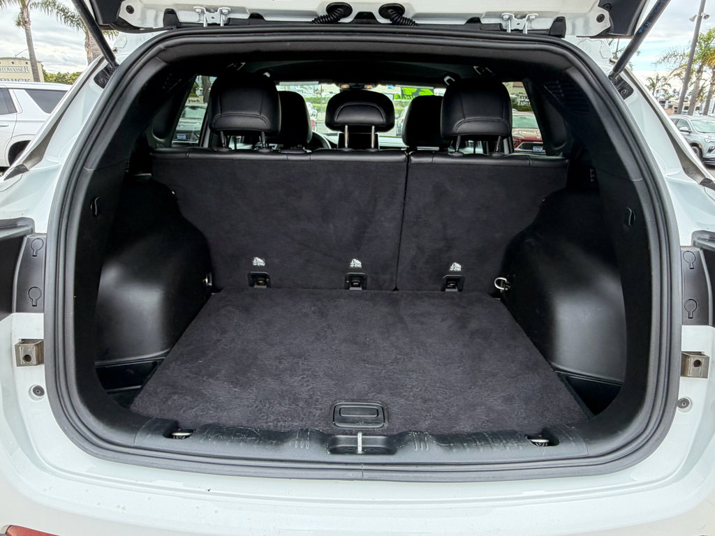 Used 2024 Jeep Compass Latitude AWD/4WD image 6