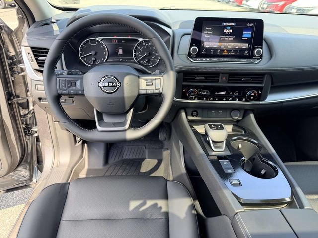 New 2026 Nissan Rogue Dark Armor FWD image 18