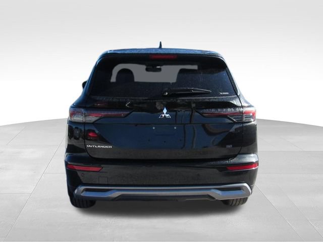 New 2025 Mitsubishi Outlander SE AWD/4WD image 4