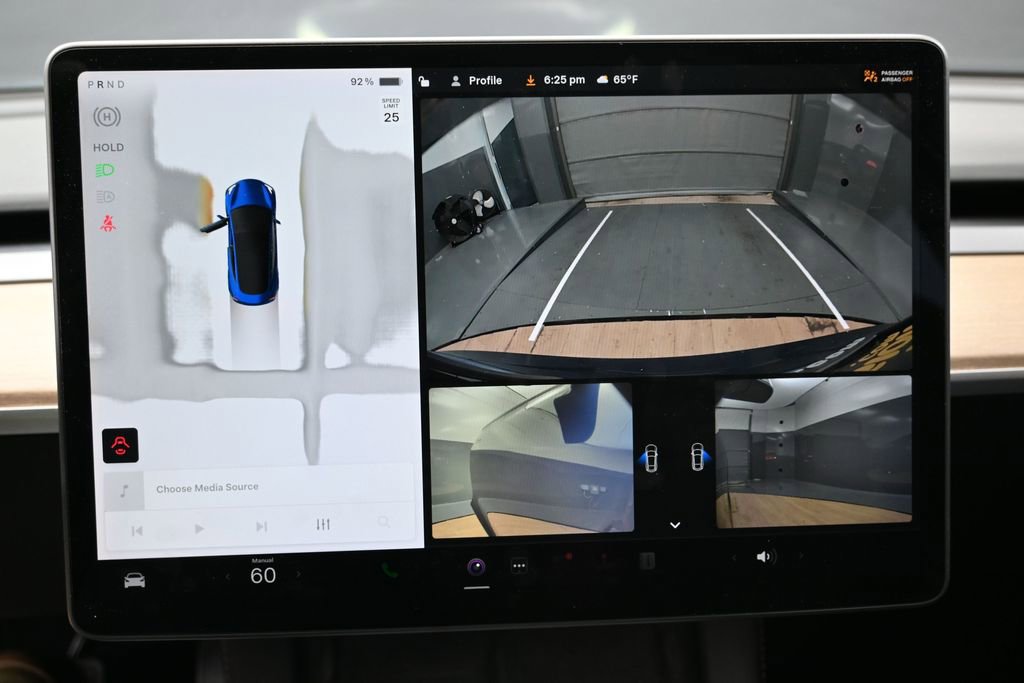 Used 2023 Tesla Model 3 Standard Range RWD image 21