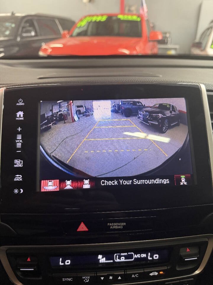 Used 2017 Honda Ridgeline Black Edition image 35
