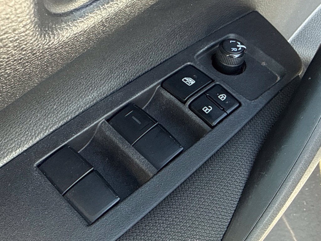 Certified 2022 Toyota Corolla LE FWD image 19
