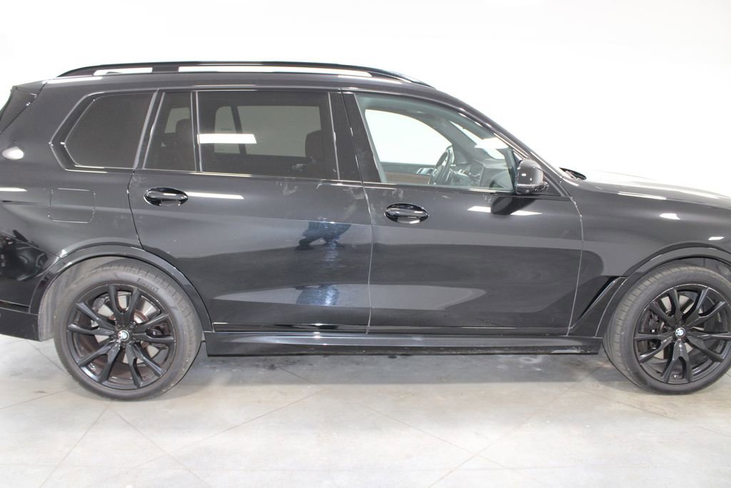 Used 2024 BMW X7 M60i w/ Executive Package image 11