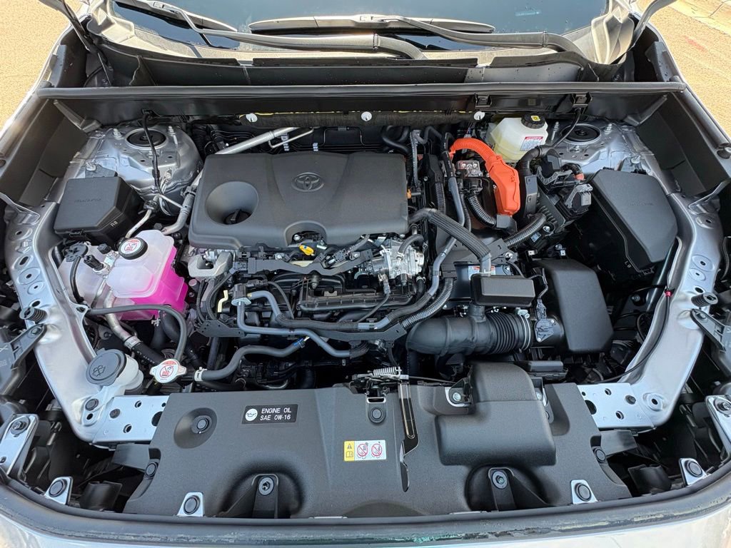 Used 2025 Toyota RAV4 LE image 37