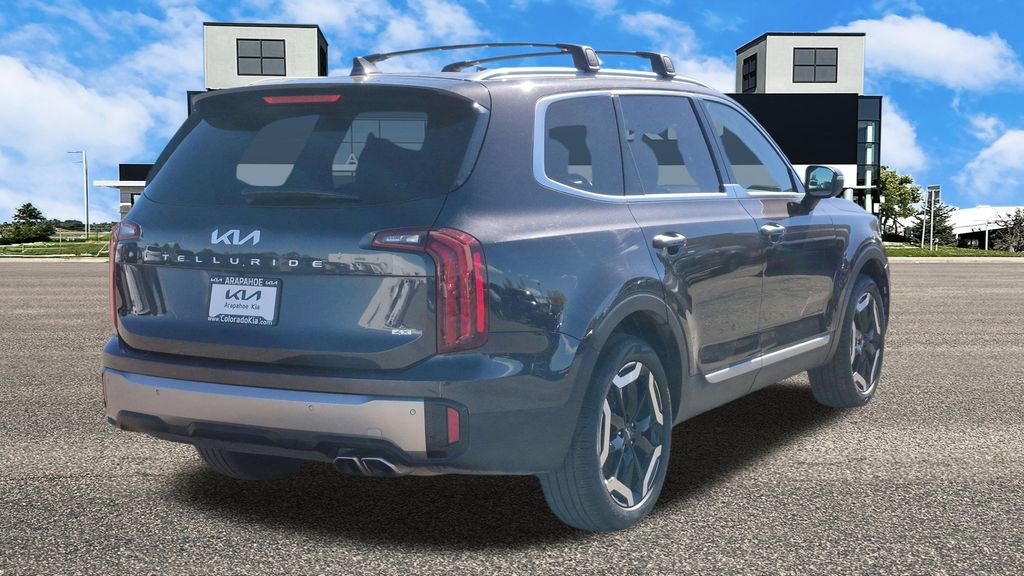 Certified 2025 Kia Telluride S image 6