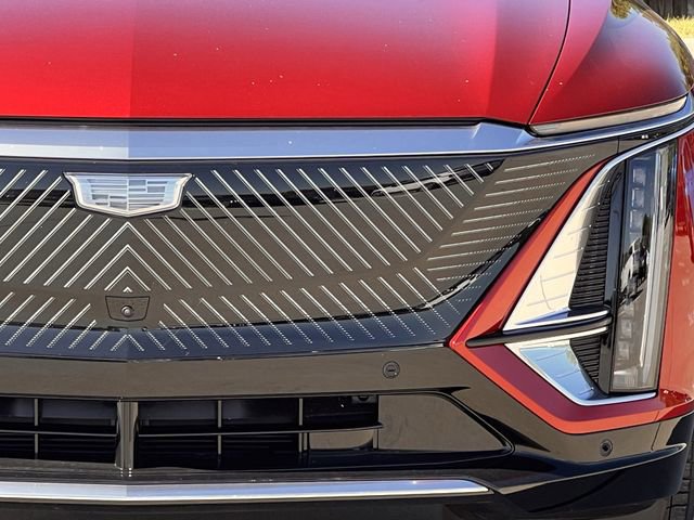 New 2026 Cadillac Lyriq Luxury image 8