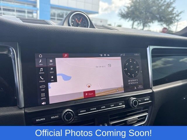Used 2021 Porsche Macan S AWD/4WD image 7