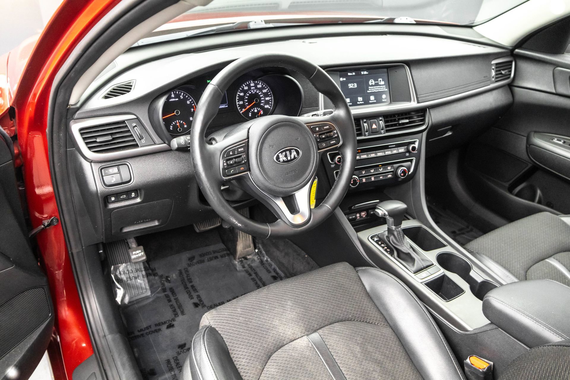 Used 2018 Kia Optima S image 5