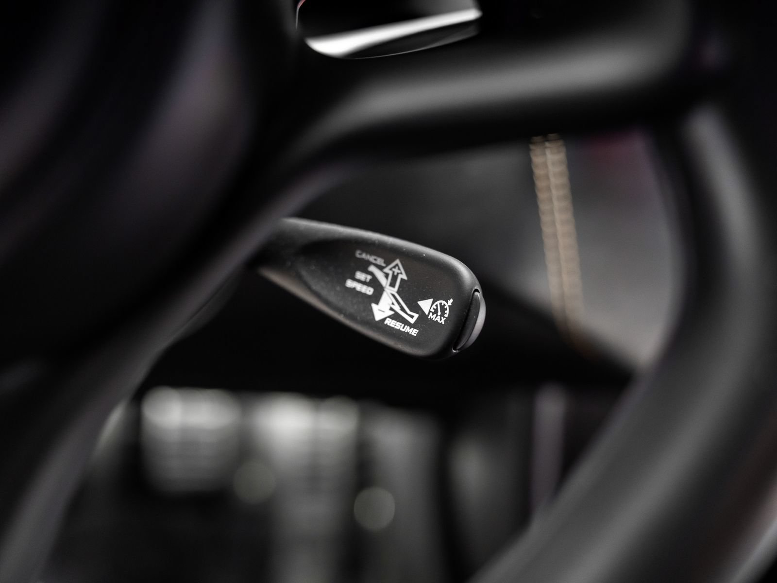 Used 2016 McLaren 570S Coupe RWD image 48