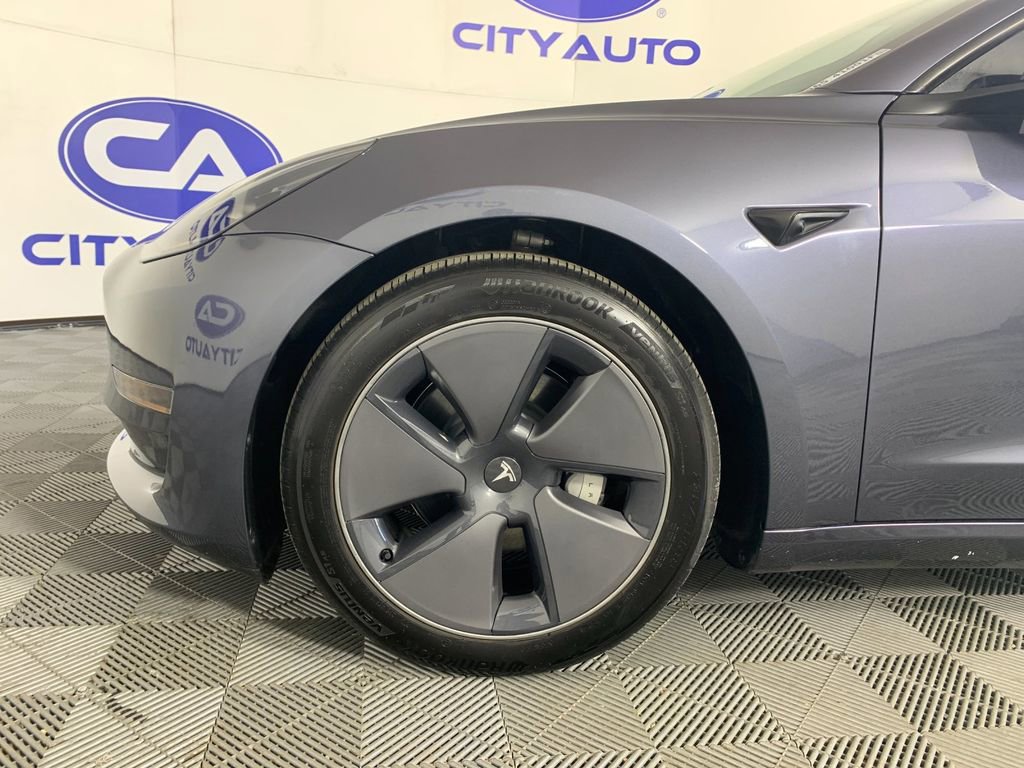 Used 2023 Tesla Model 3 Standard Range image 12
