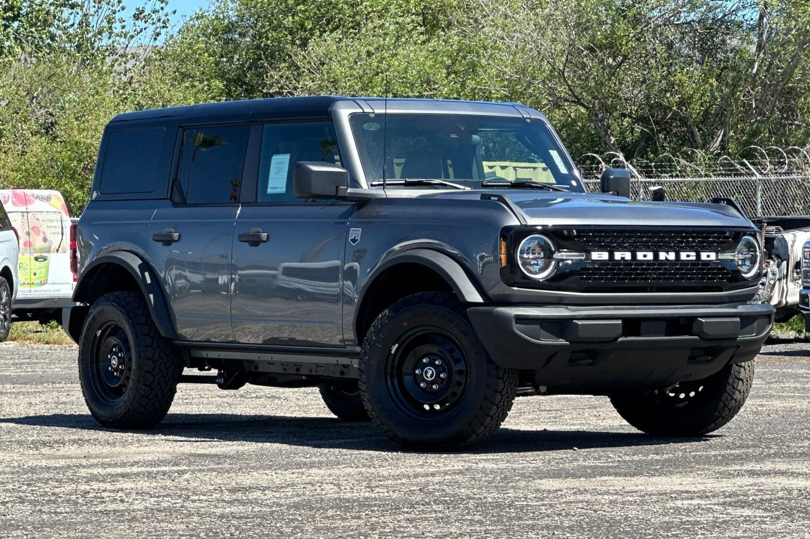 New 2026 Ford Bronco Big Bend AWD/4WD image 1