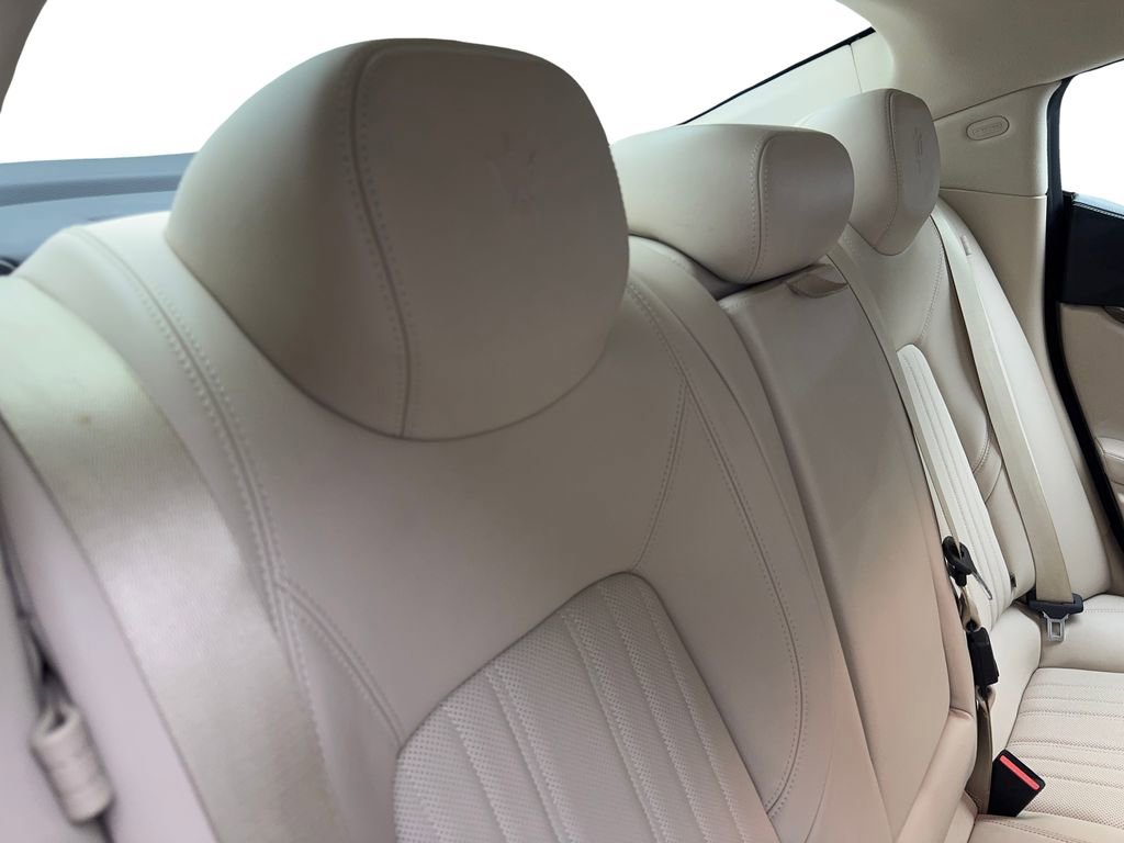 Used 2021 Maserati Ghibli image 40