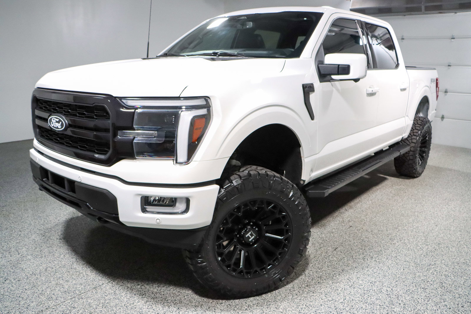 Used 2024 Ford F150 Lariat w/ Equipment Group 502A High AWD/4WD image 36