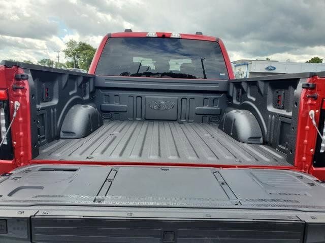 New 2025 Ford F150 Lightning Flash AWD/4WD image 10