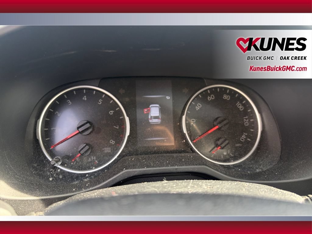 Used 2022 Toyota RAV4 XLE w/ Convenience Package AWD/4WD image 13