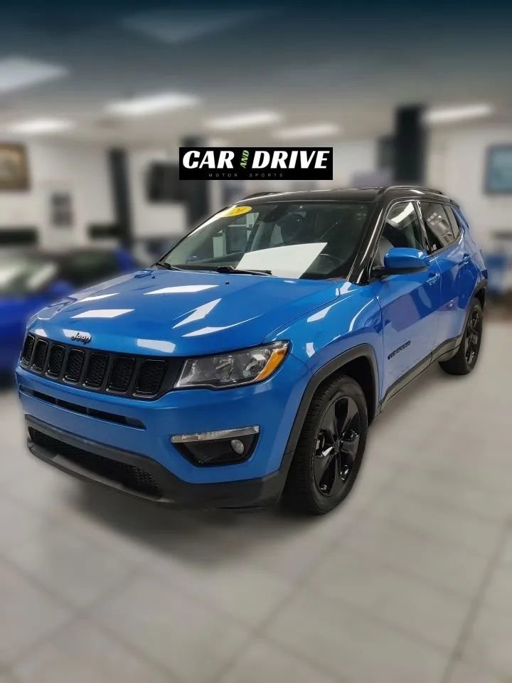 Used 2020 Jeep Compass Latitude FWD image 1