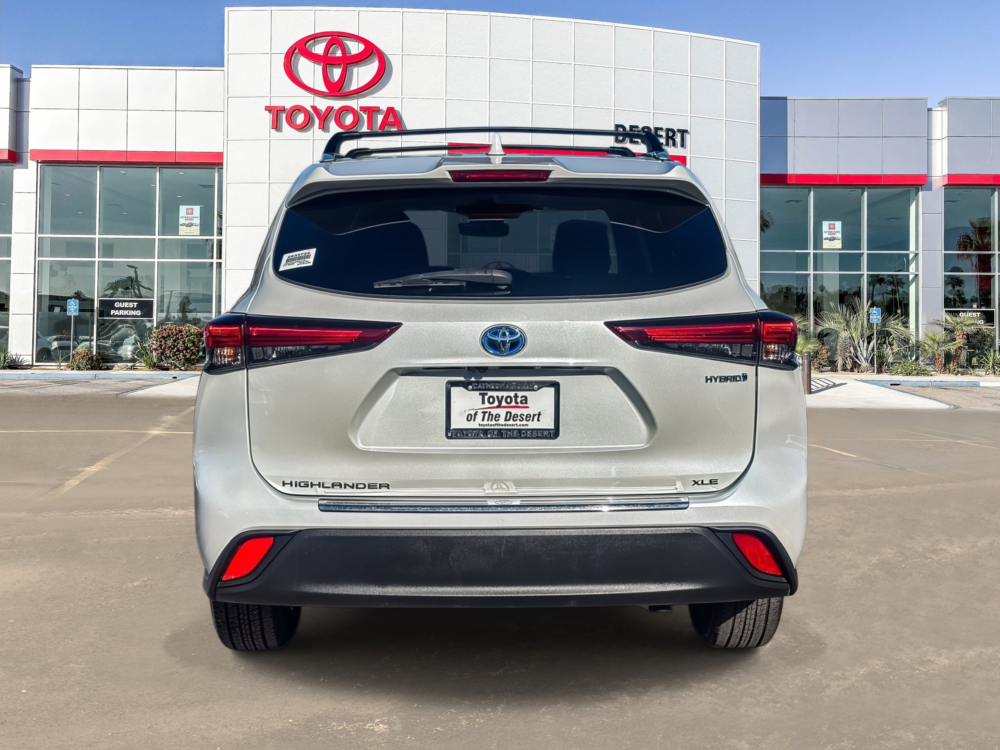 Used 2022 Toyota Highlander Bronze Edition image 6