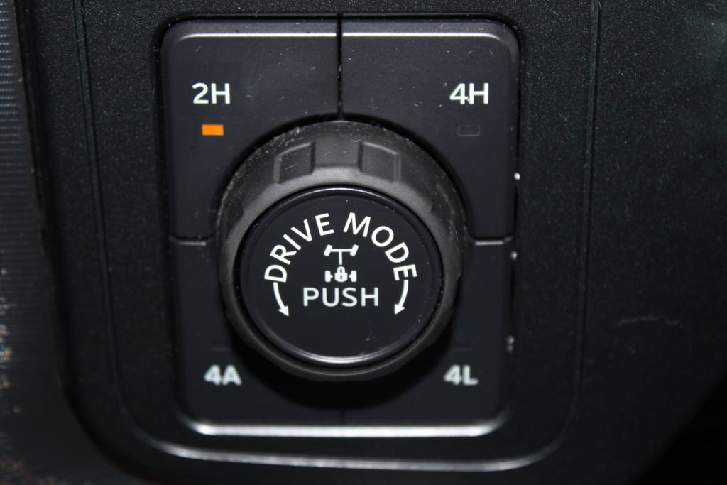Used 2025 Ford F150 Platinum AWD/4WD image 46