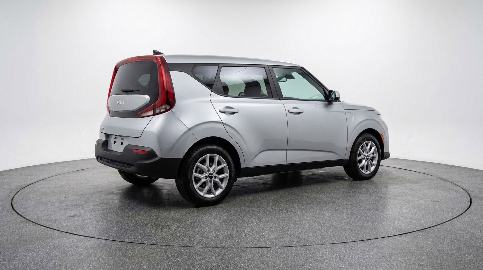 Used 2025 Kia Soul LX w/ LX Technology Package image 9
