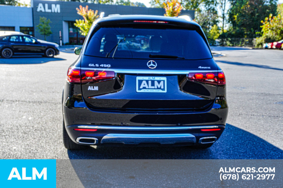 Used 2025 Mercedes-Benz GLS 450 4MATIC image 10