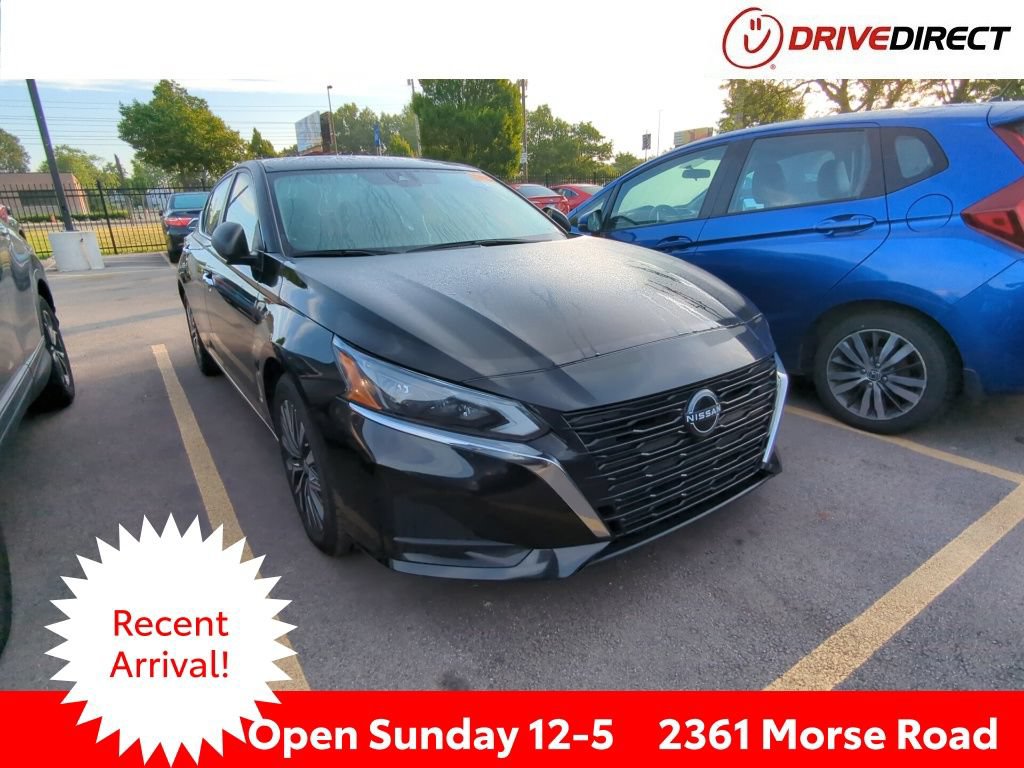 Used 2024 Nissan Altima 2.5 SV