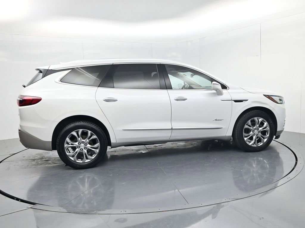 Used 2018 Buick Enclave Avenir FWD image 8
